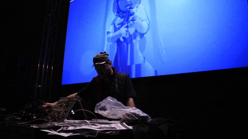160206_after-video_Anxious-to-Act_transmediale-2016_016-XL